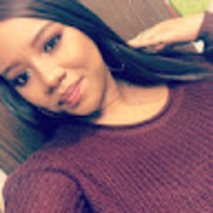 Meet your Posher, Yasmine